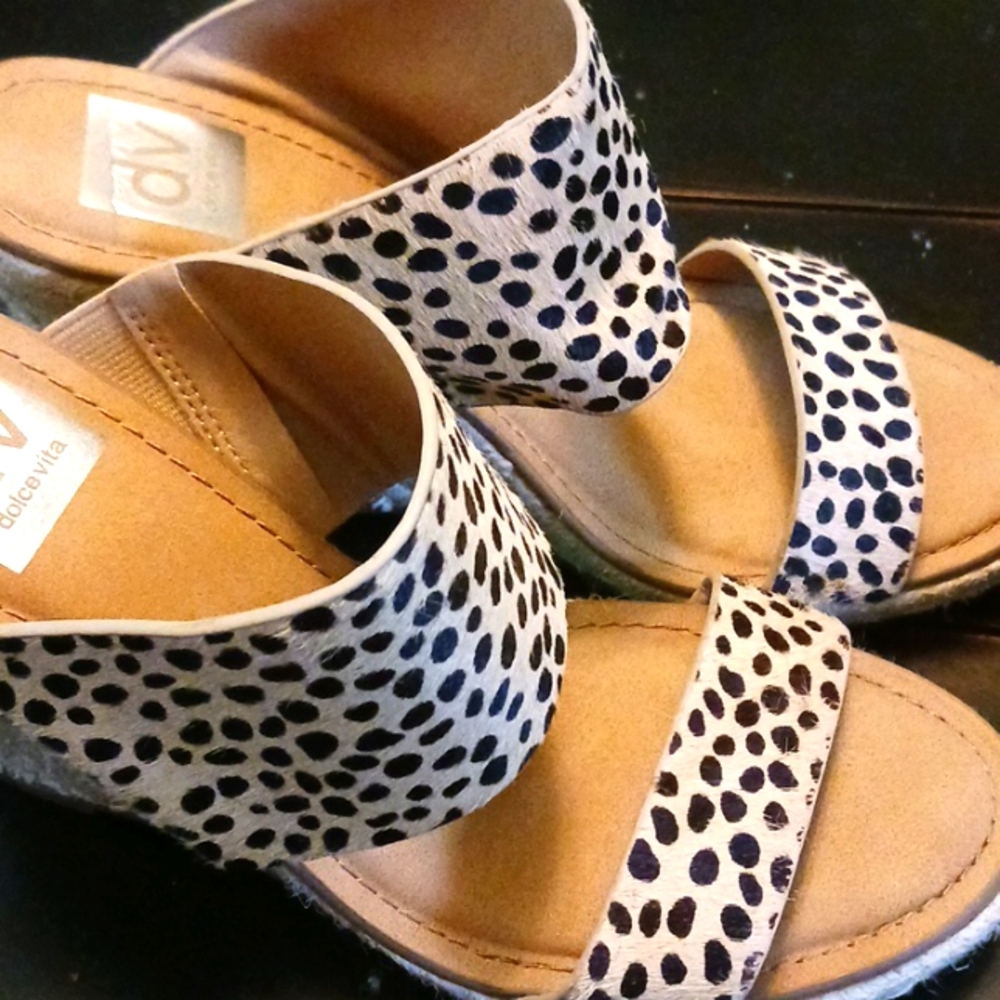 Super Cute Dolce Vita Shoes NWT
